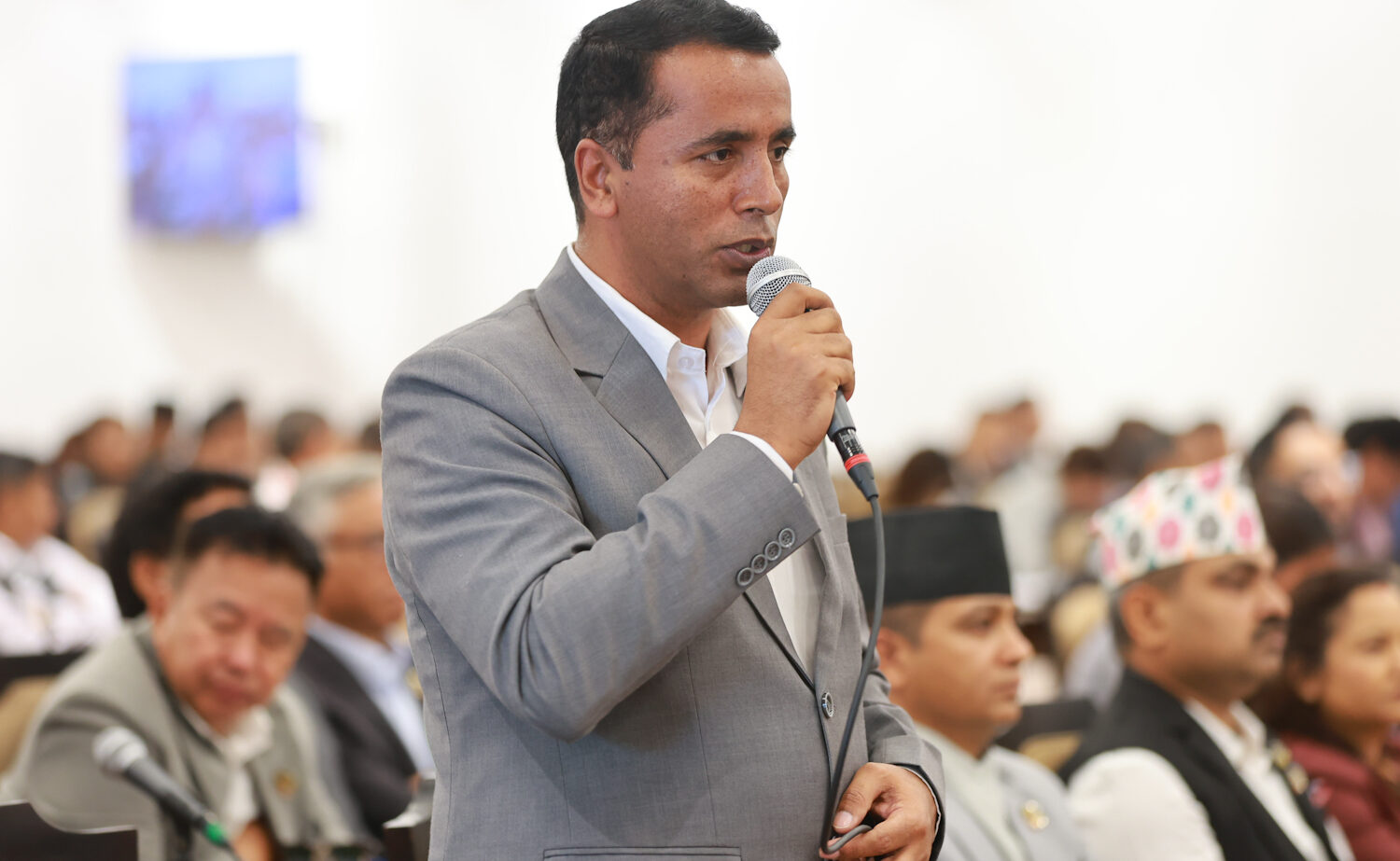 दार्चुलामा भारतीय हेलिकोप्टर अवतरण प्रकरण : युवराज दुलालले मागे सरकारको स्पष्ट जवाफ।