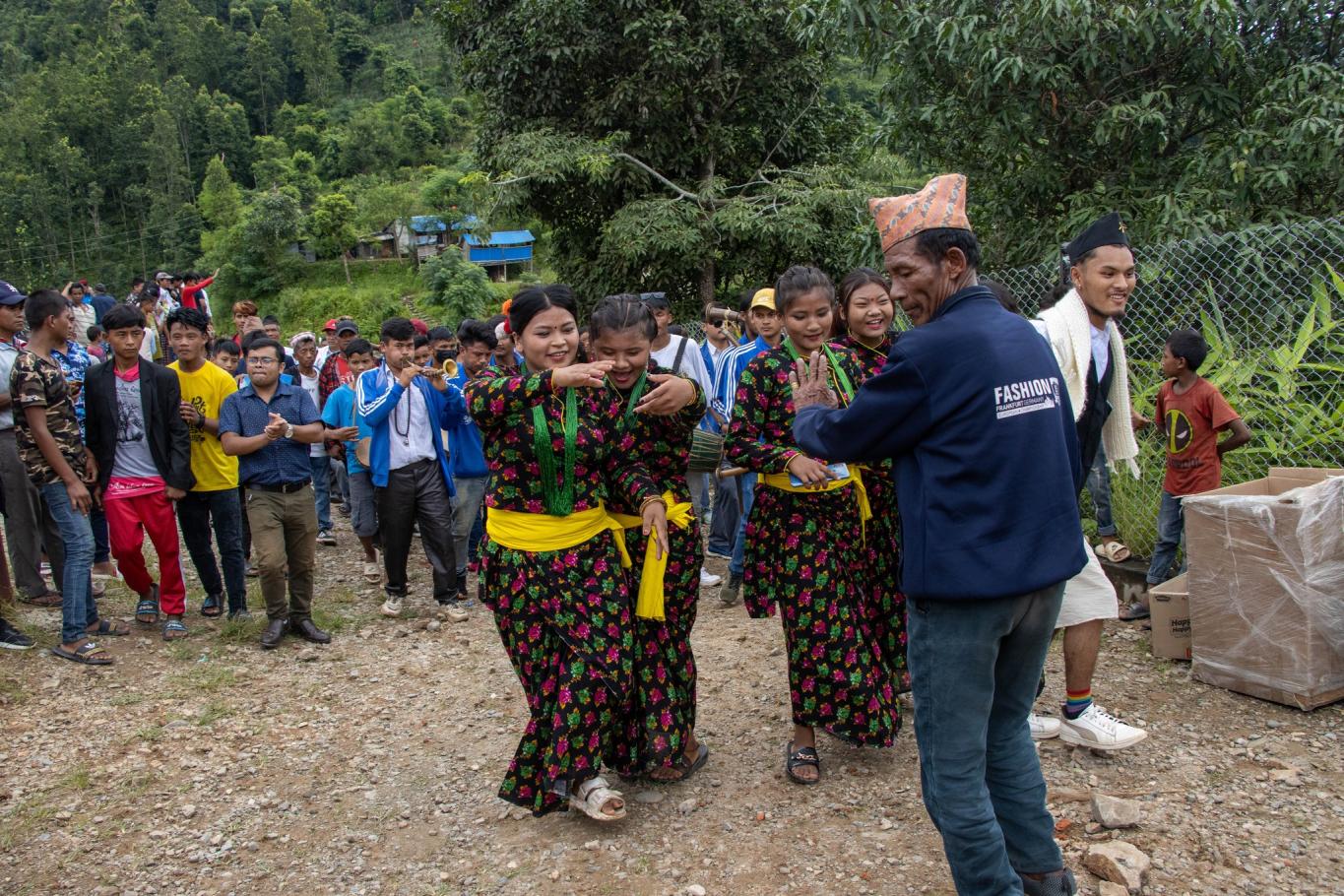 चेपाङ समुदायले यसरी मनाउँदैछन् न्वागी पर्व