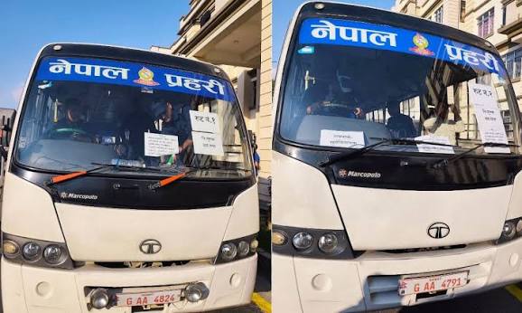 चितवन प्रहरीद्वारा पहिलोपटक निःशुल्क बस सेवा सञ्चालन